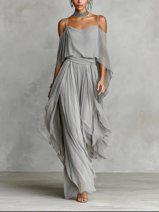 Claudia | Conjunto gris de corte fluido con top de tirantes y pantalones ligeros
